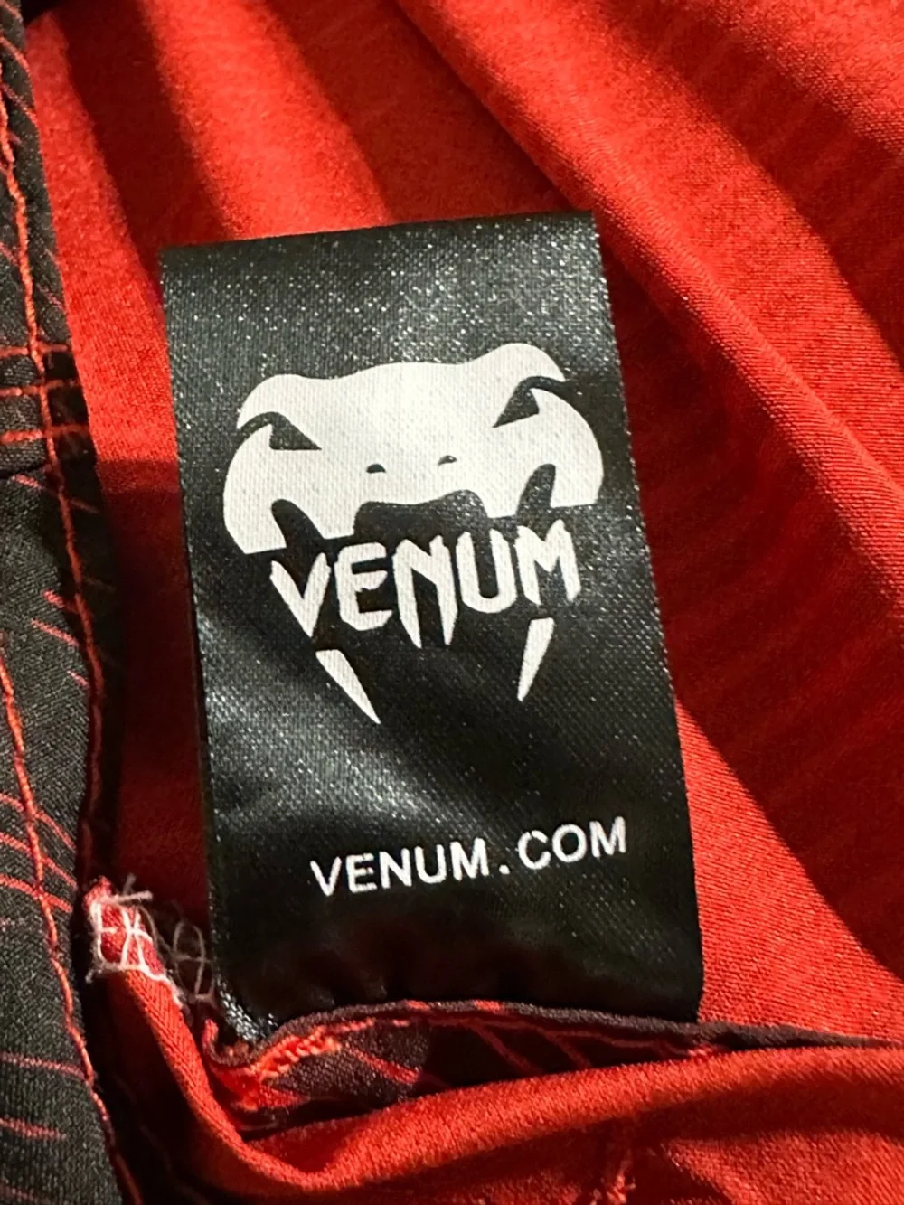 Venum Fight Team MMA kickboxing shorts Size Large black red